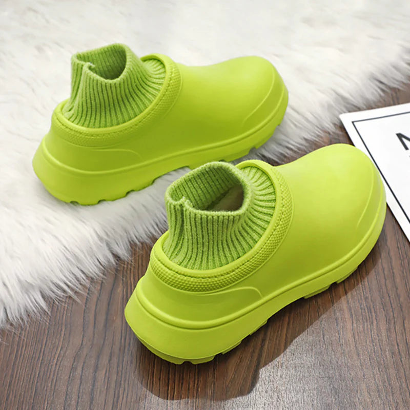 COZIE CLOGS